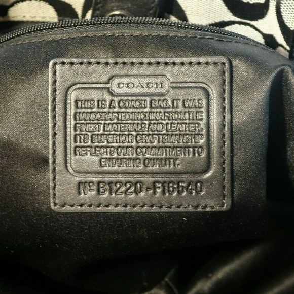 Coach Penelope Carryall Canvas Handbag Tote F16540 - Picture 8 of 8